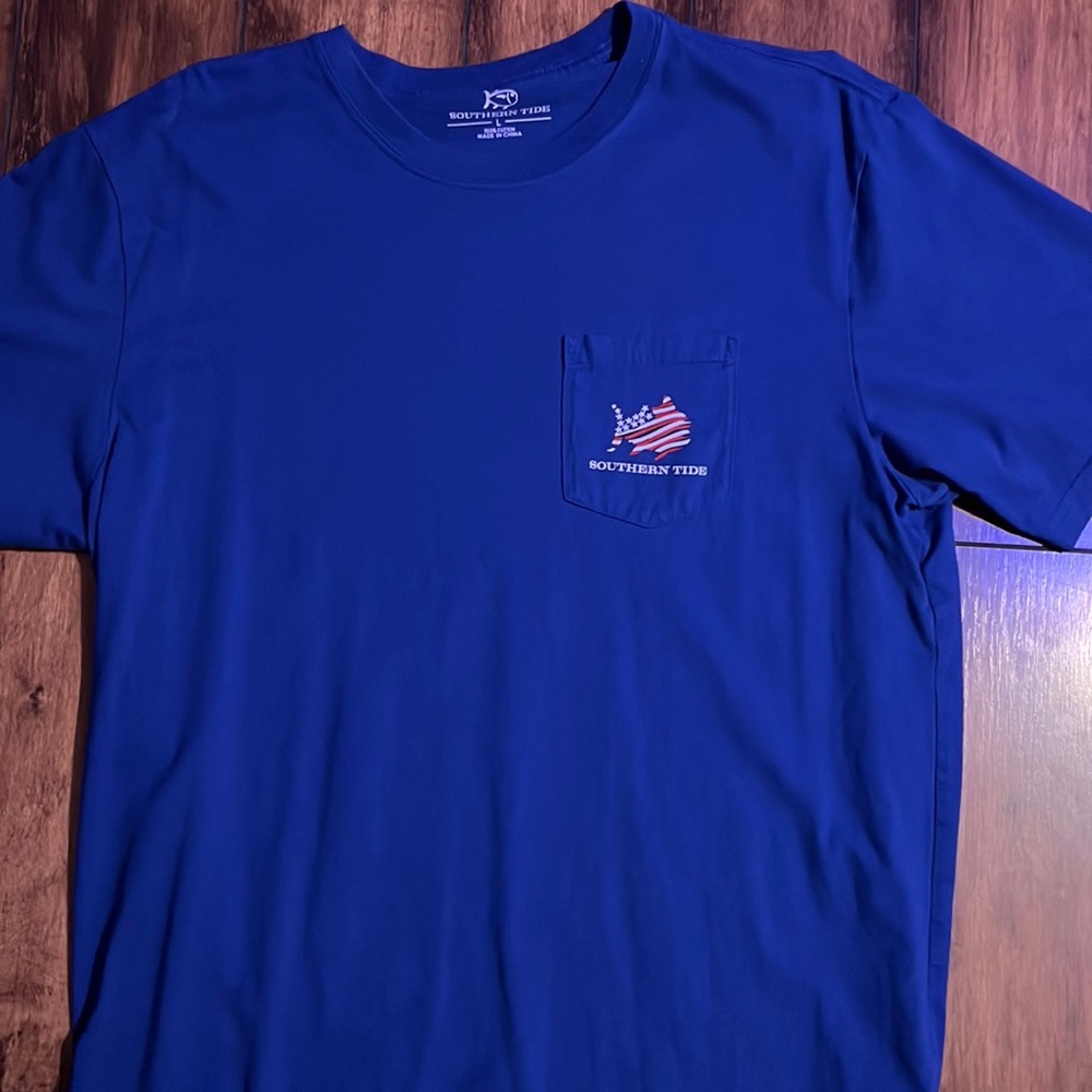 Mens Southern Tide shirt (Size- L / color- Navy blue)